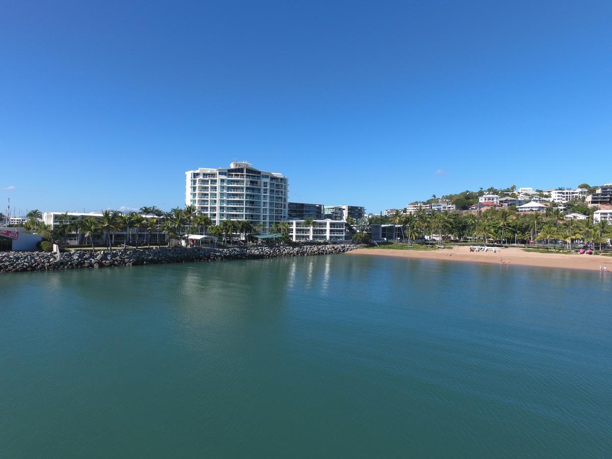 Mariners North Holiday Apartments Таунсвилл Экстерьер фото